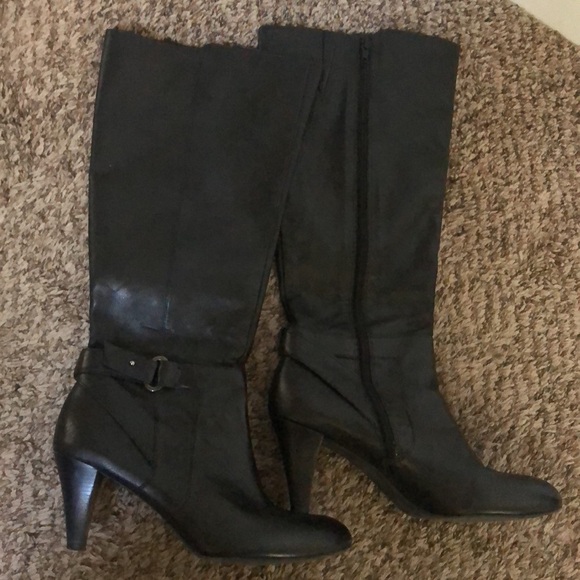 Antonio Melani black leather heel boots - Picture 4 of 4